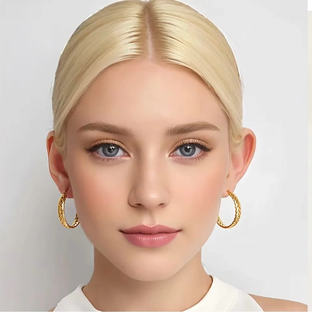 18K gold Plated Braided Woven Hoop Earrings - Picture 4 of 5